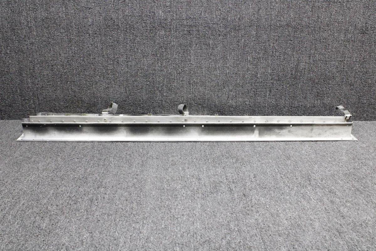 Piper Aircraft Parts Piper PA28RT-201T Lower Instrument Mount Panel Assembly