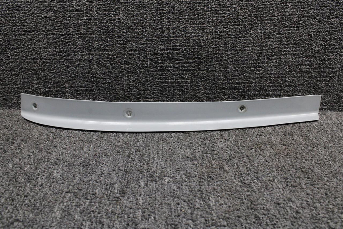 Piper Aircraft Parts 36806-021 Piper PA28RT-201T Wing Tip Recognition Light Shield RH