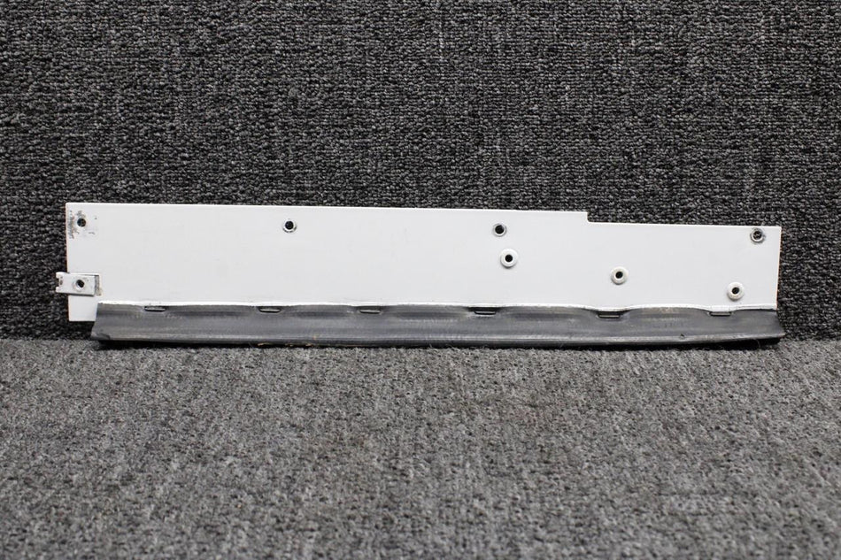 Piper Aircraft Parts 67723-000 Piper PA28RT-201T Wing Access Plate Aft LH (Short Style)