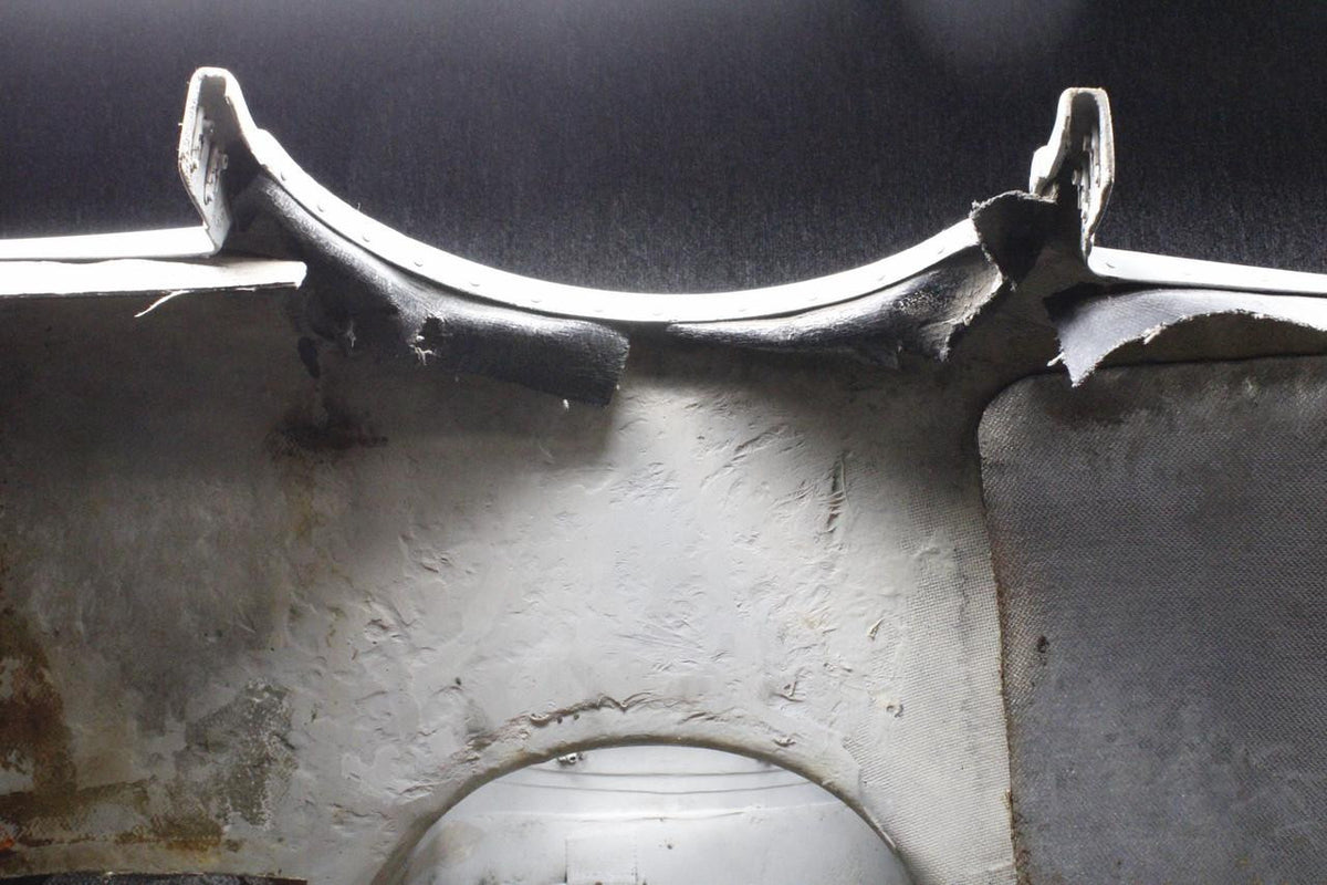 Piper Aircraft Parts 35742-056 (Use: 35742-003) Piper PA28RT-201T Lower Engine Cowling Assembly