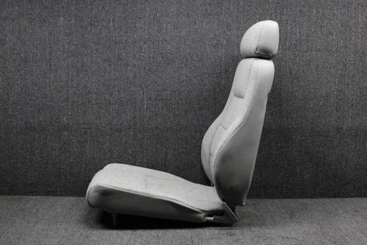 Piper Aircraft Parts 96827-022 Piper PA28RT-201T Aft Seat Assembly LH (Rails: 13”)