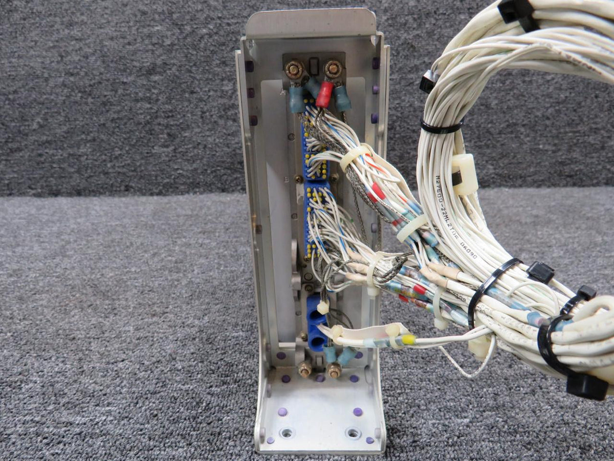Honeywell 965-0976-040-213-213 Honeywell Mark V EGPWS Computer with Modifications and Tray