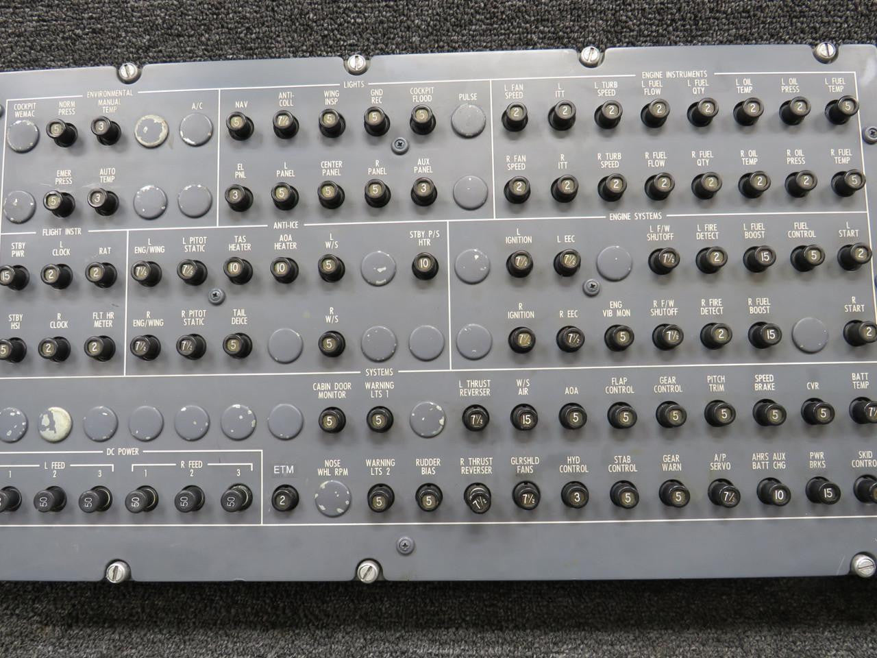 Aページ 6618128-12 Cessna Citation 560XL Circuit Breaker Panel Assembly LH