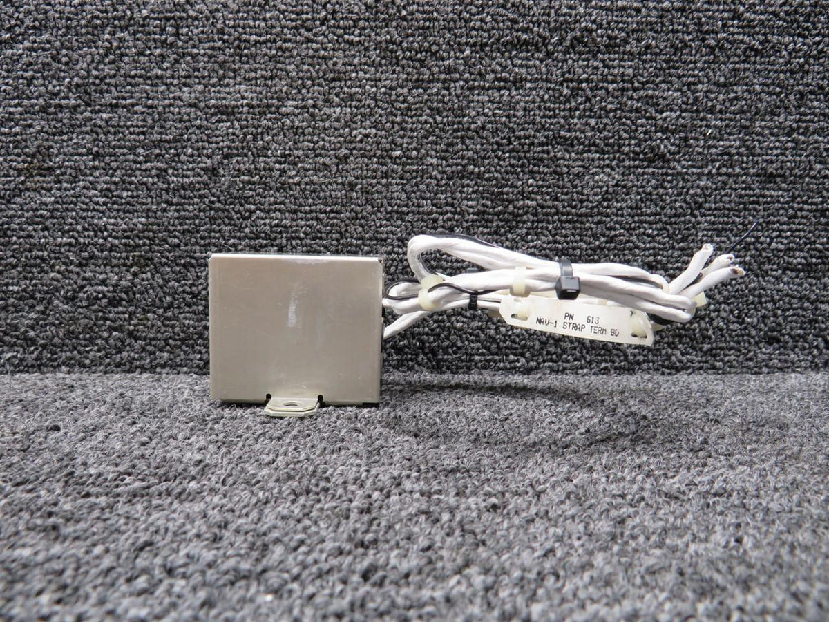 Cessna Citation 55939-7510346-901 Cessna Citation 560XL Navigation-1 Strap Terminal Board