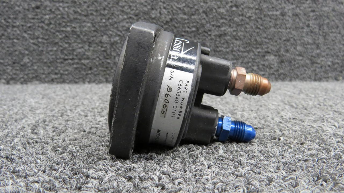 UMA C668540-0101 UMA 3-102-1 Suction Indicator with Fittings