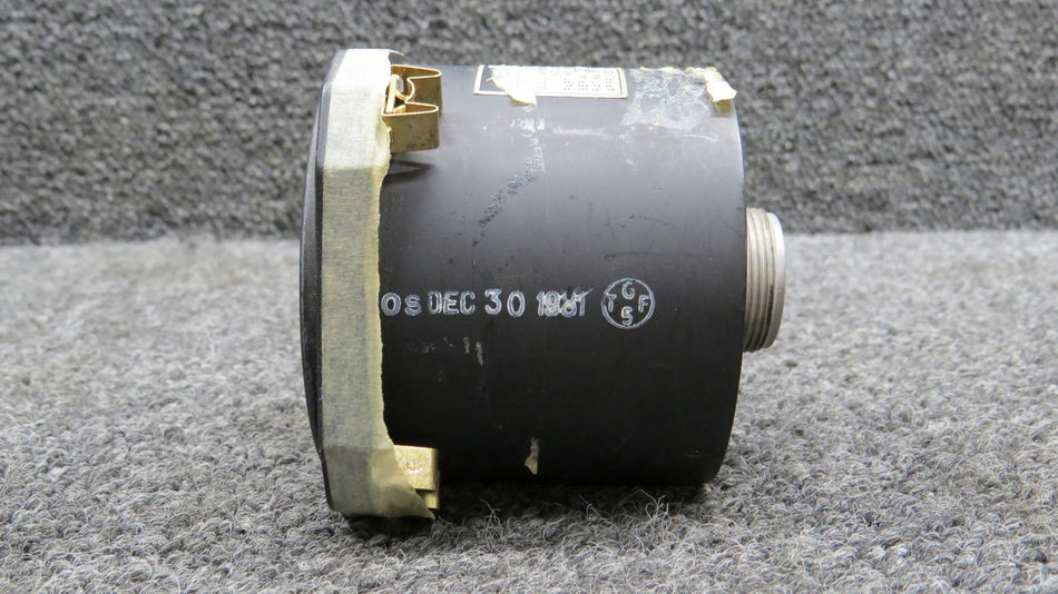 302-902-004 (Alt: 9910232-10) Gull Airborne Dual Fuel Quantity Indicator (V: 28)