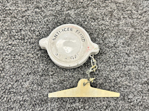 AN929-4 (Alt: I1189712-3) Beechcraft 58 De-Ice Tank Cap with Chain