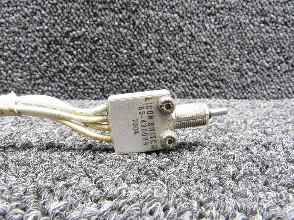 65-430089 (Alt: 588-244) Licon Aerostar 601P Position Switch