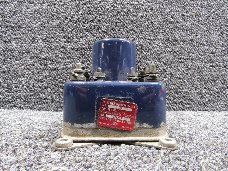 6042H31 (Alt: 24143-1) Cutler Hammer Inc Relay Volts: 25 (Minor Abrasions)