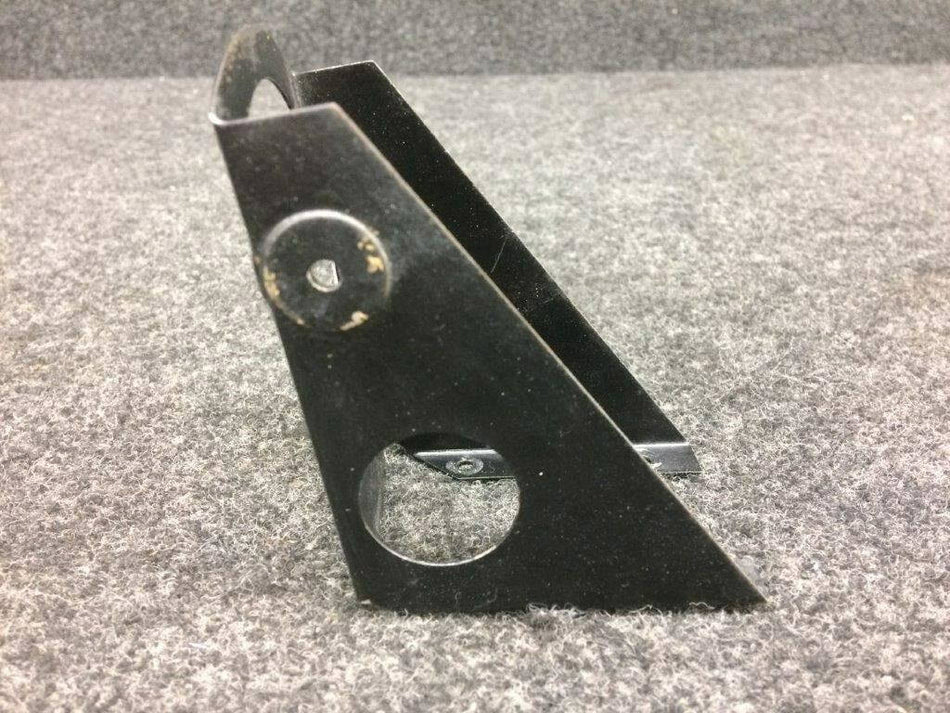 63834-000 Piper PA28-160 Bracket Fuel Gascolator