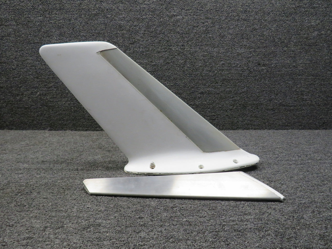 S65-8282-1 Sensor Systems VHF Antenna – BAS Part Sales