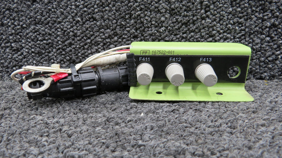 107522-001 Piper PA28-181 Main Power Supply Clip Assy with Fuses & Connector