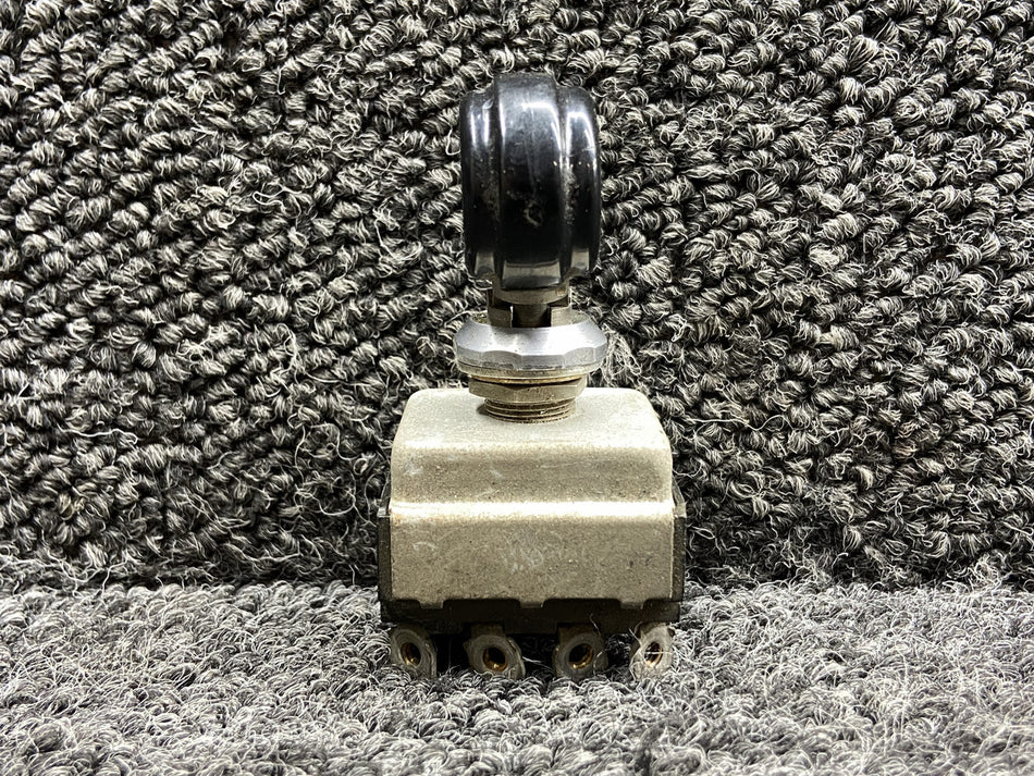 MS25127-E3 (Alt: 8859K44) Cessna 421C Landing Gear Toggle Switch (Black Knob)