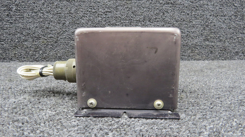 51565-016 Lear Siegler DC Static Voltage Regulator with Connector (Volts: 28)