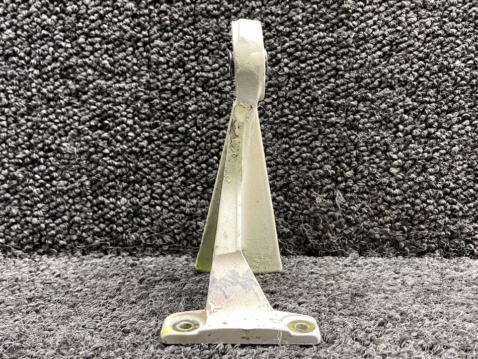 5024002-14 (Casting#: 5024002) Cessna 421C Aileron Hinge Assembly RH
