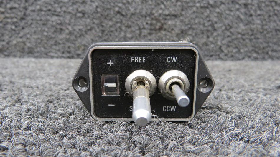 071-1242-05 Bendix King KA-51B Slaving Accessory Switch (Volts: 14)