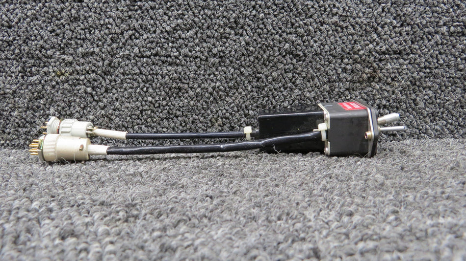 071-1242-05 Bendix King KA-51B Slaving Accessory Switch (Volts: 14)
