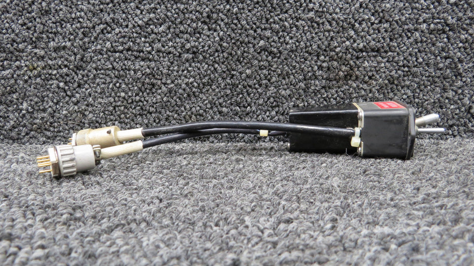 071-1242-01 Bendix King KA-51B Slaving Accessory Switch (Cracked Ear)
