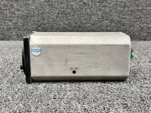 066-3008-02 King Radio KI-201C VOR, Localizer Indicator (Faded Dials)
