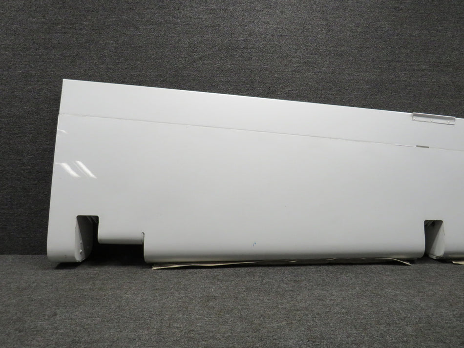 6624032-3 (FSO: 6624032-4) Cessna Citation 560XL Aileron Assembly RH