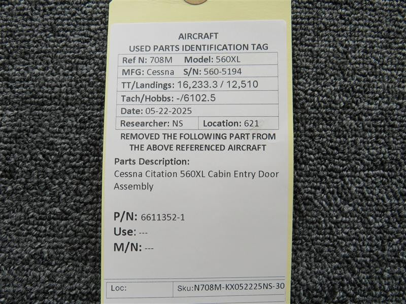 6611352-1 Cessna Citation 560XL Cabin Entry Door Assembly – BAS