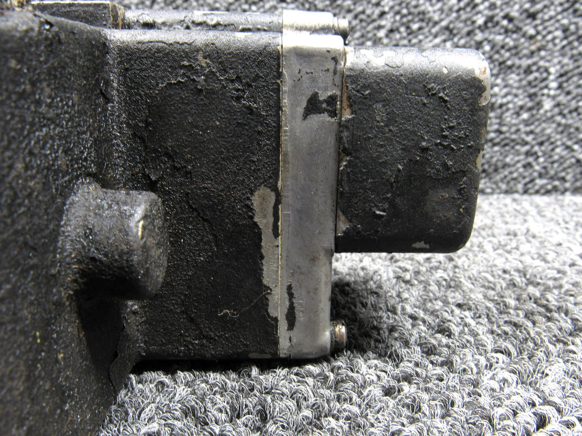 MO11032025EC-59AS