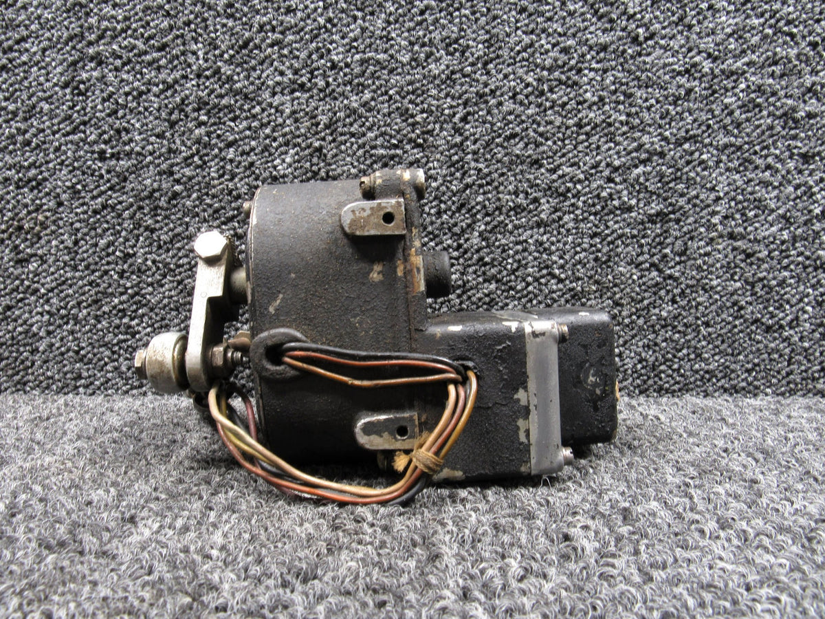 MO11032025EC-59AS