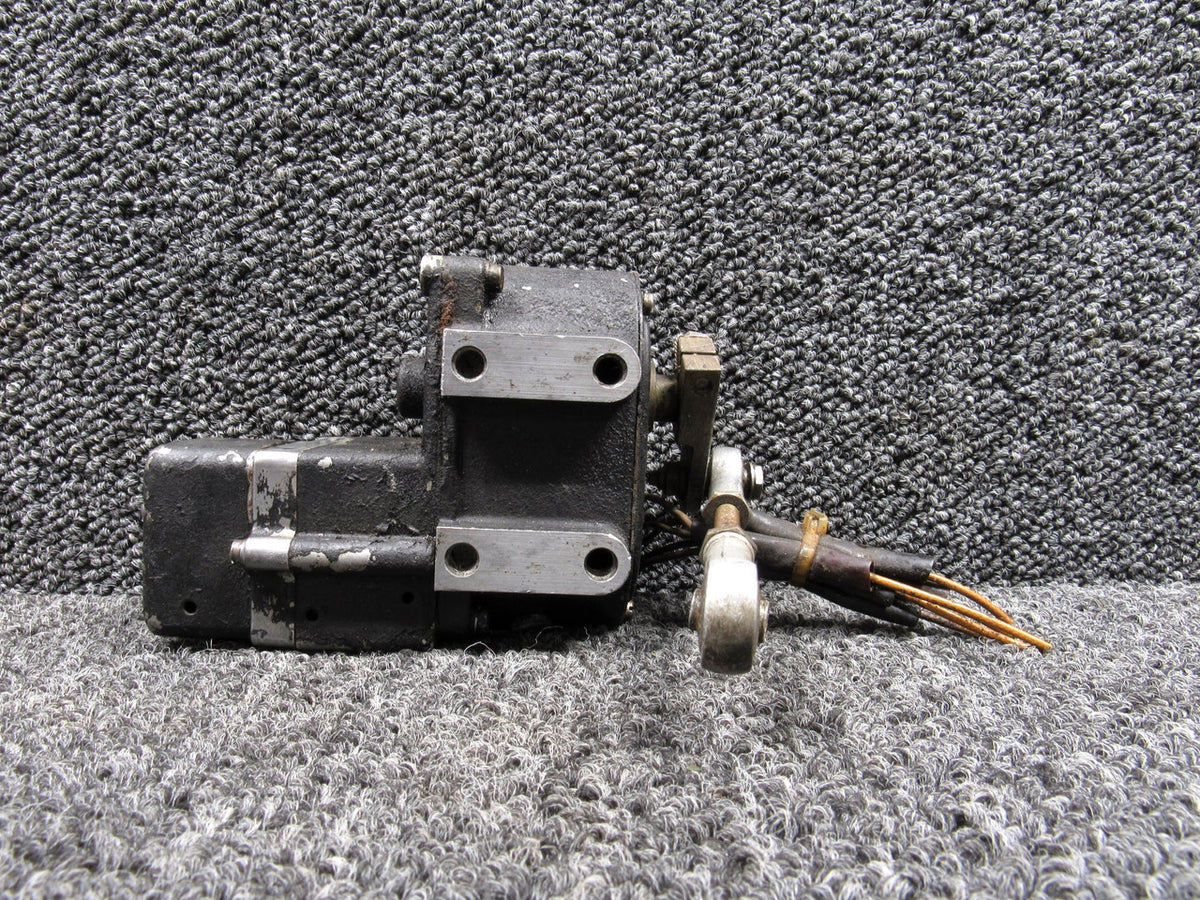 MO11032025EC-59AS