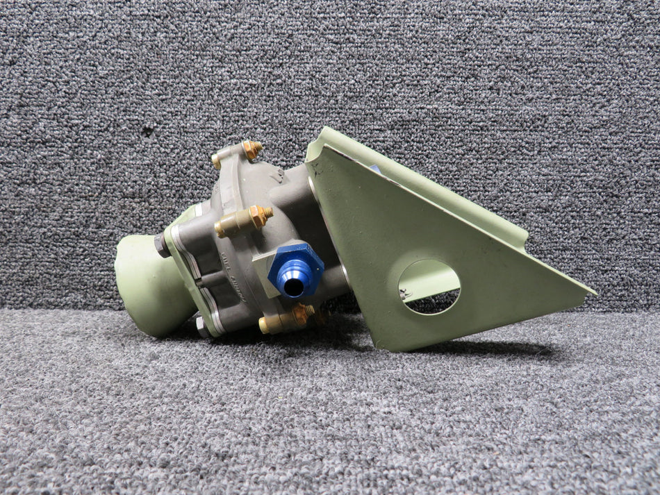 750800-2 Textron Fuel Shutoff Valve