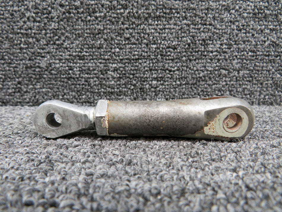 0842000-33 Cessna 310Q Nose Gear Adjusting Fork