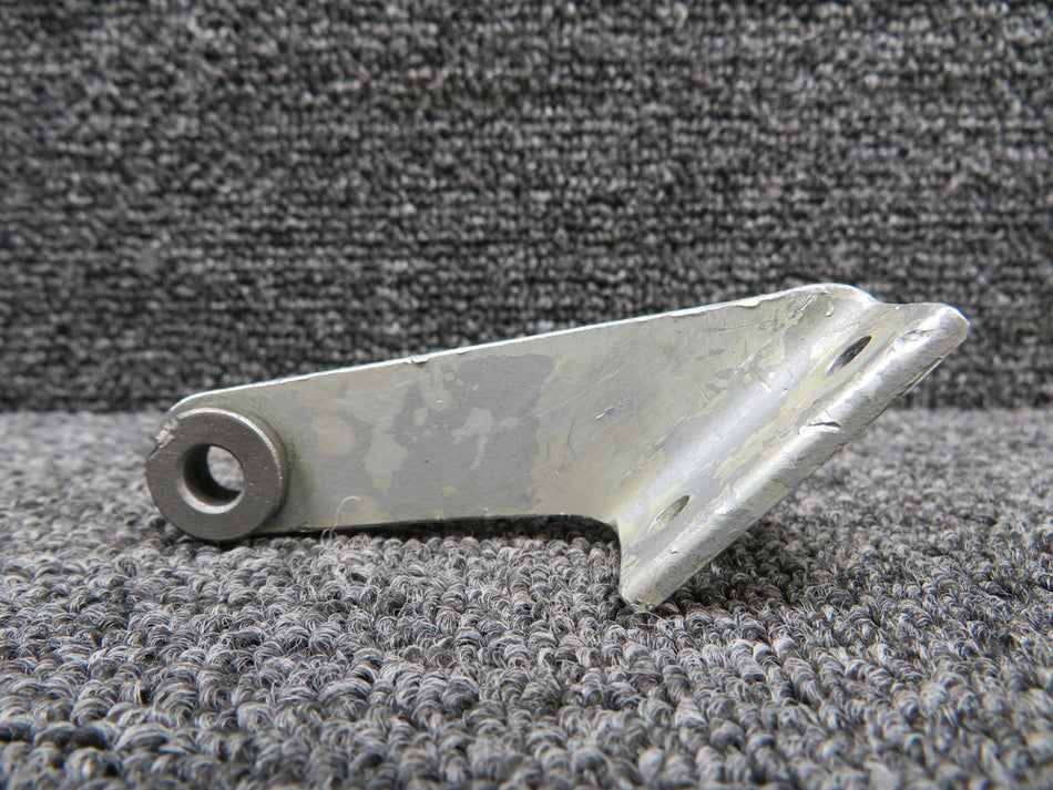 25666-000 Piper PA-30 Shimmy Dampener Mount Bracket