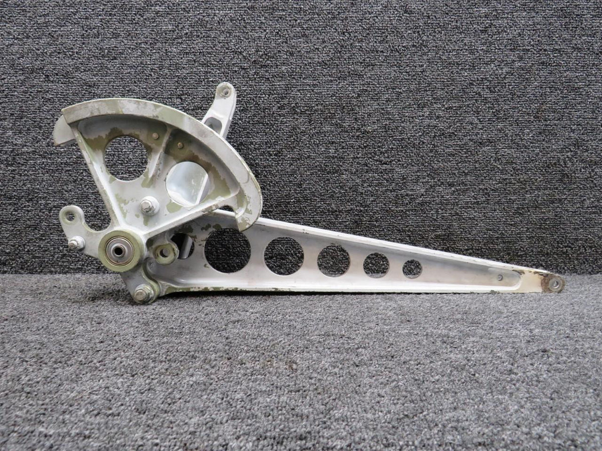 Cessna Citation 6662101-13 Cessna Citation 560XL Inboard Flap Bellcrank Assembly LH