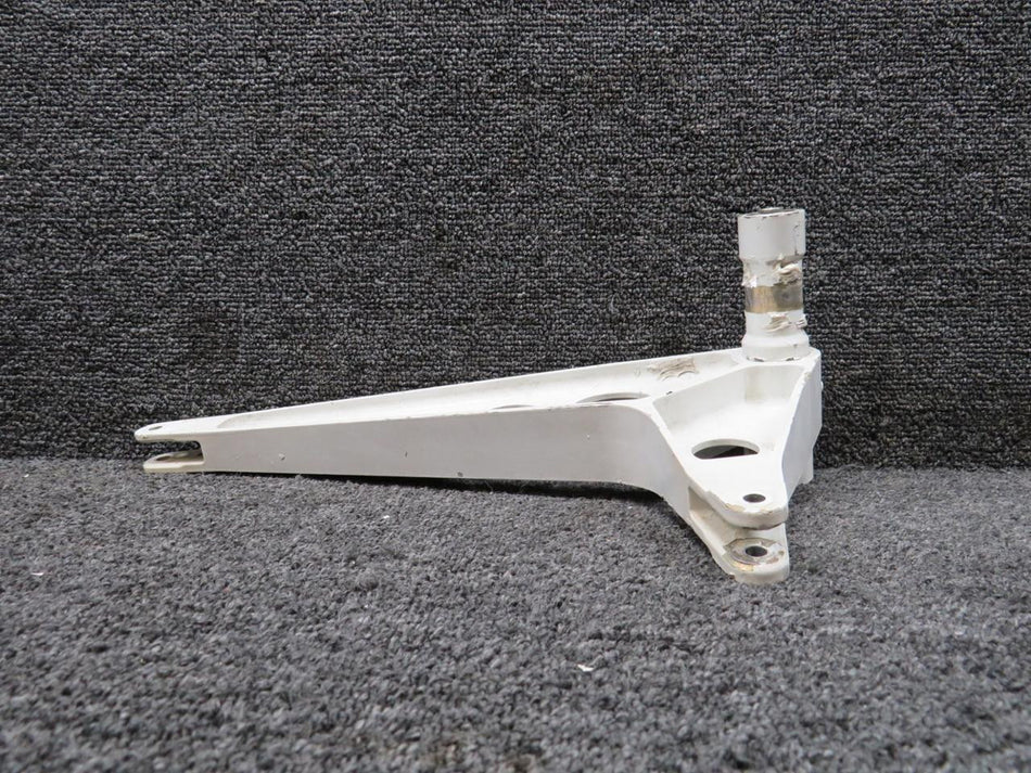 Cessna Citation 6565039-2 Cessna Citation 560XL Outboard Flap Bellcrank Assembly RH