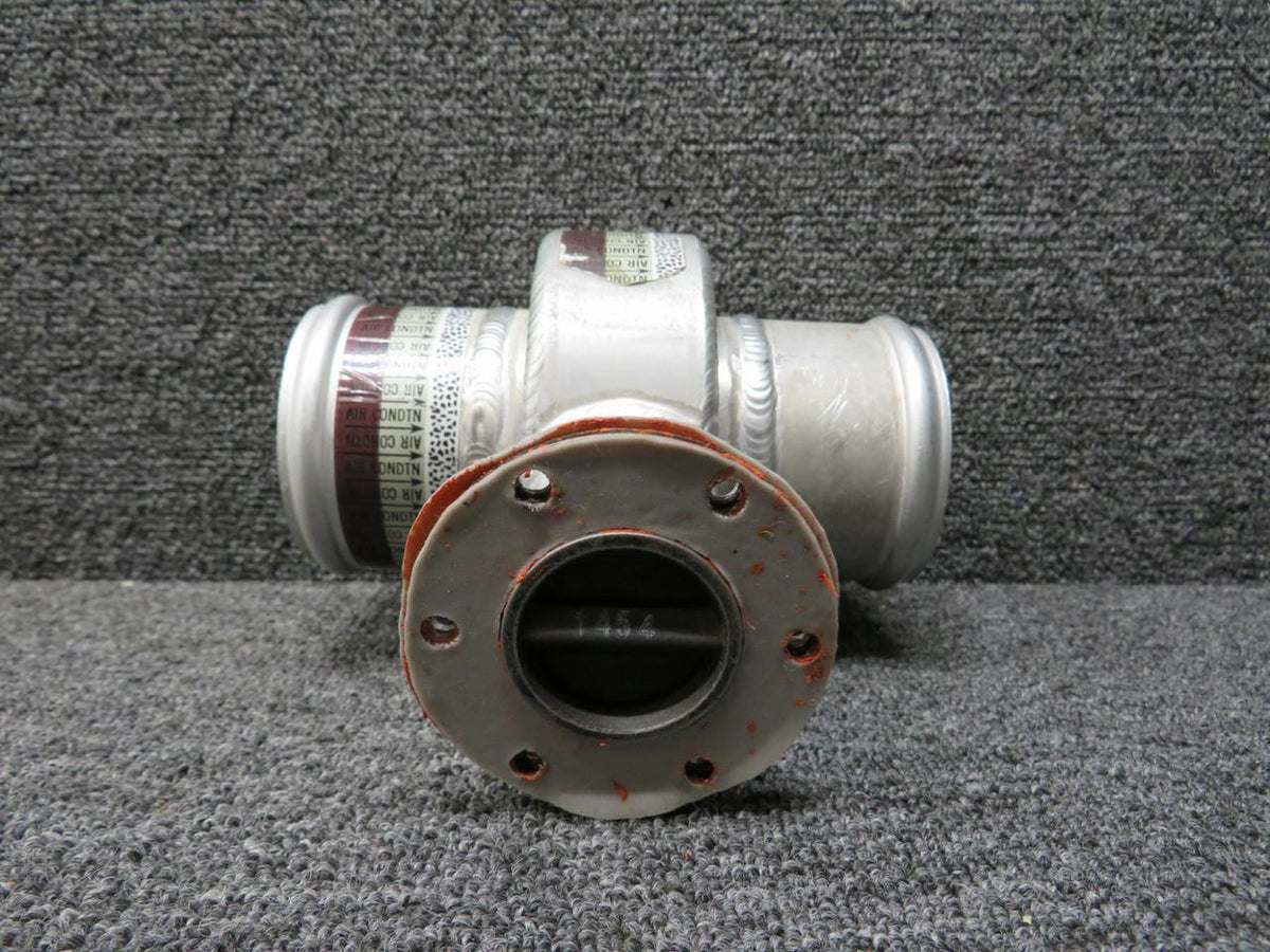 Cessna Citation NH3000082-10 Cessna Citation 560XL Windshield Rain Removal Inlet Duct Assembly
