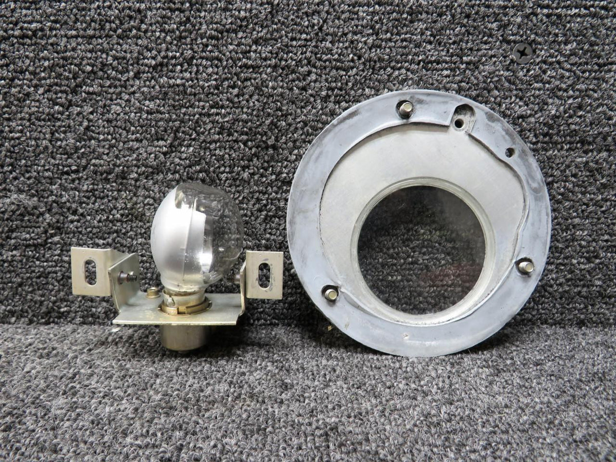 Cessna Citation 31-2345-1, A7079B-24 Wing Inspection Lens Retainer with Bulb LH