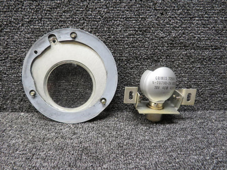 Cessna Citation 31-2345-2, A7079B-24 Wing Inspection Lens Retainer with Bulb RH