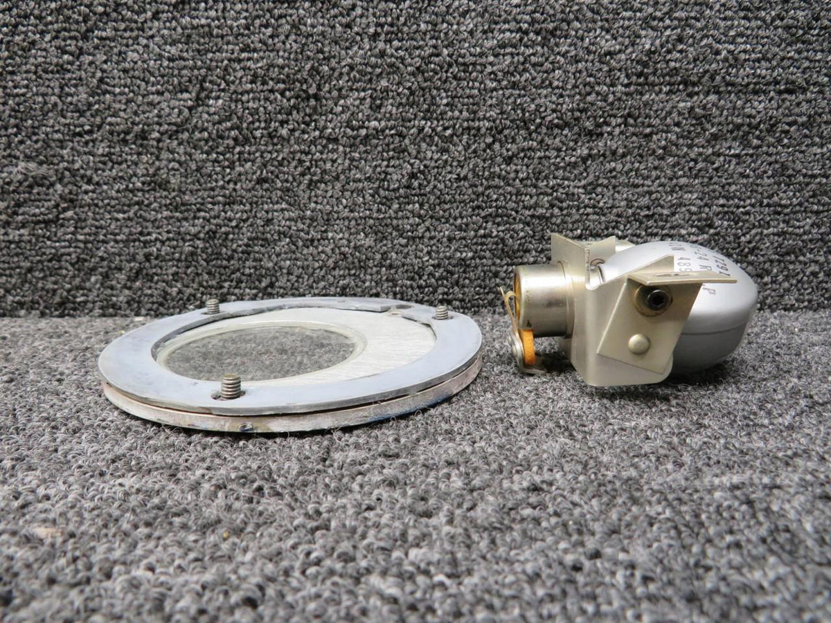 Cessna Citation 31-2345-2, A7079B-24 Wing Inspection Lens Retainer with Bulb RH