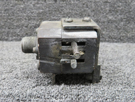 Cessna Aircraft Parts C40010 (Weu: C40179) Cessna 340A De-Ice Brush Block with Bracket (Core)
