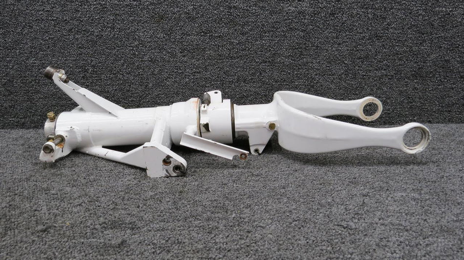 Cessna Aircraft Parts 1542010-204 Cessna 337G Nose Gear Shock Strut Assembly