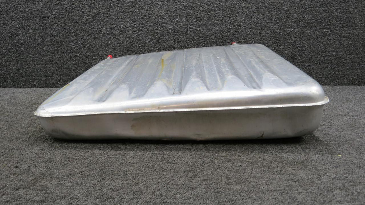 Cessna Aircraft Parts 1516057-18 Cessna 337G Inboard Wing Fuel Tank RH