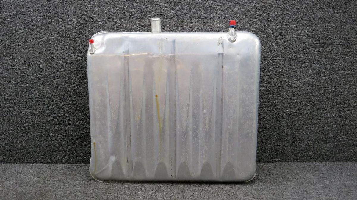Cessna Aircraft Parts 1516057-18 Cessna 337G Inboard Wing Fuel Tank RH
