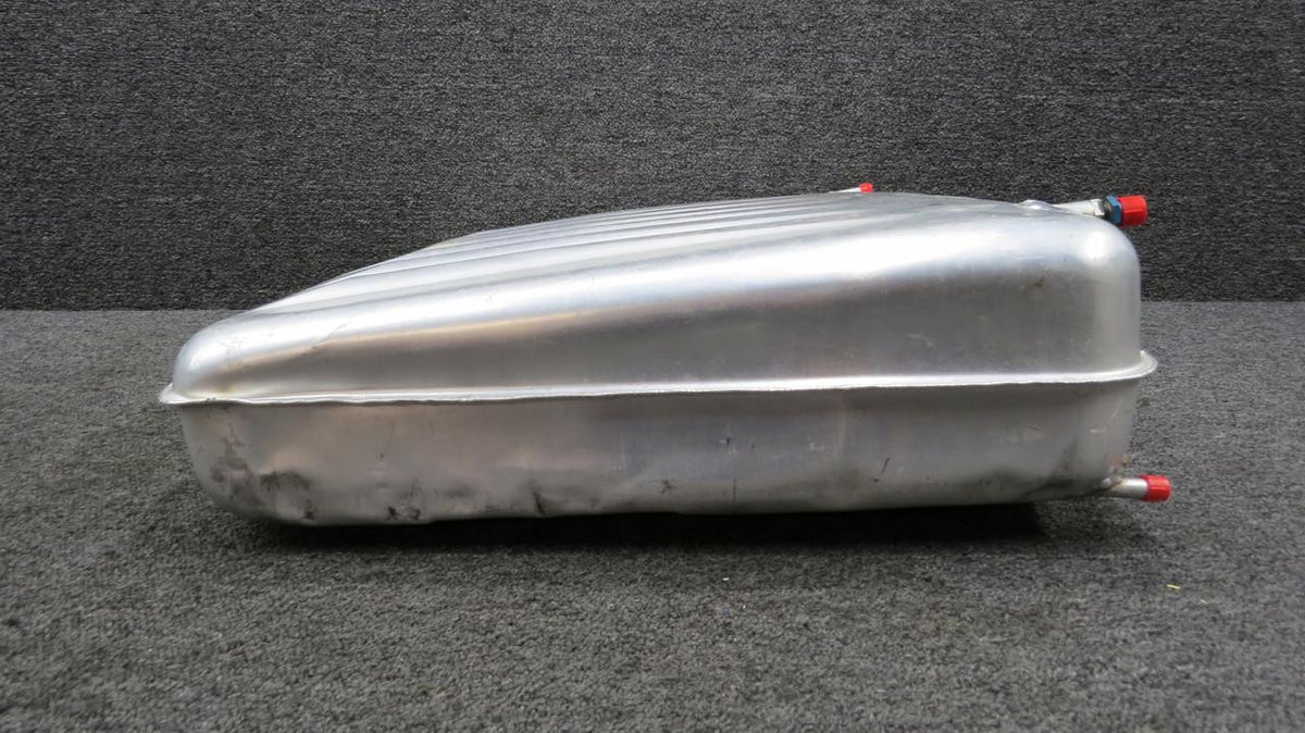 Cessna Aircraft Parts 1516057-18 Cessna 337G Inboard Wing Fuel Tank RH