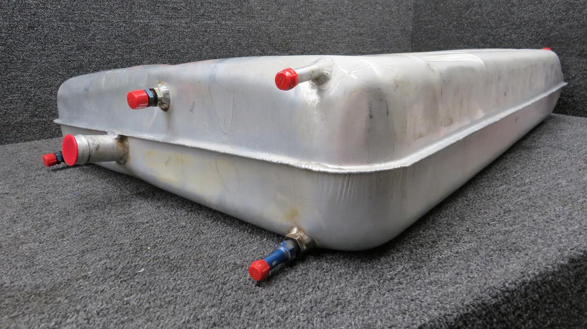Cessna Aircraft Parts 1516131-5 Cessna 337G Middle Wing Fuel Tank LH