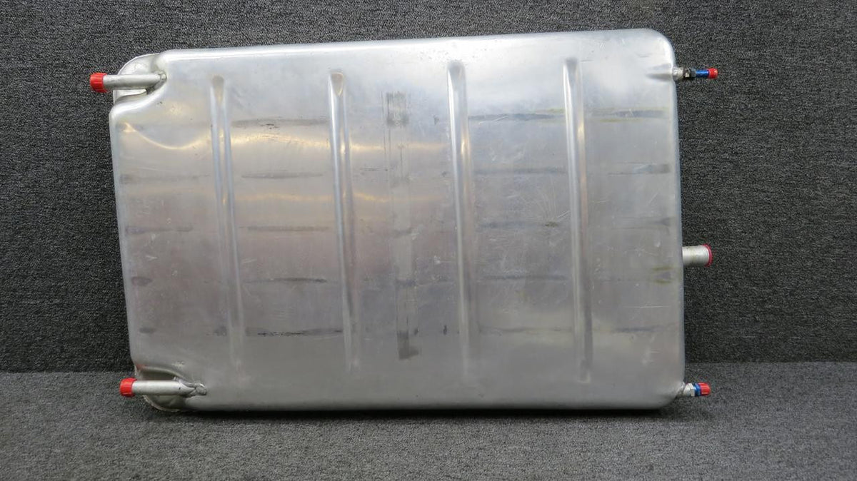 Cessna Aircraft Parts 1516131-6 Cessna 337G Middle Wing Fuel Tank RH