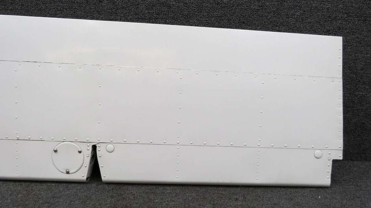Cessna Aircraft Parts 1424000-64 Cessna 337G Aileron Assembly RH