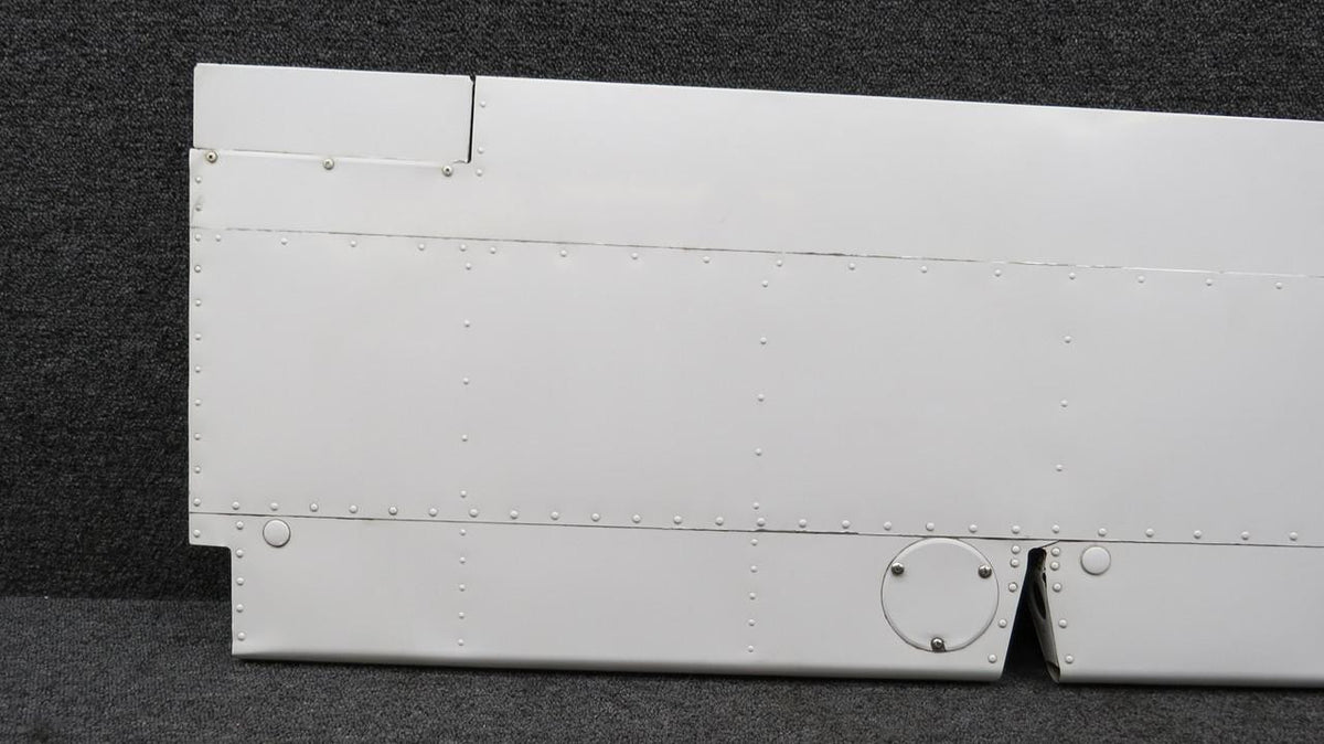 Cessna Aircraft Parts 1424000-64 Cessna 337G Aileron Assembly RH