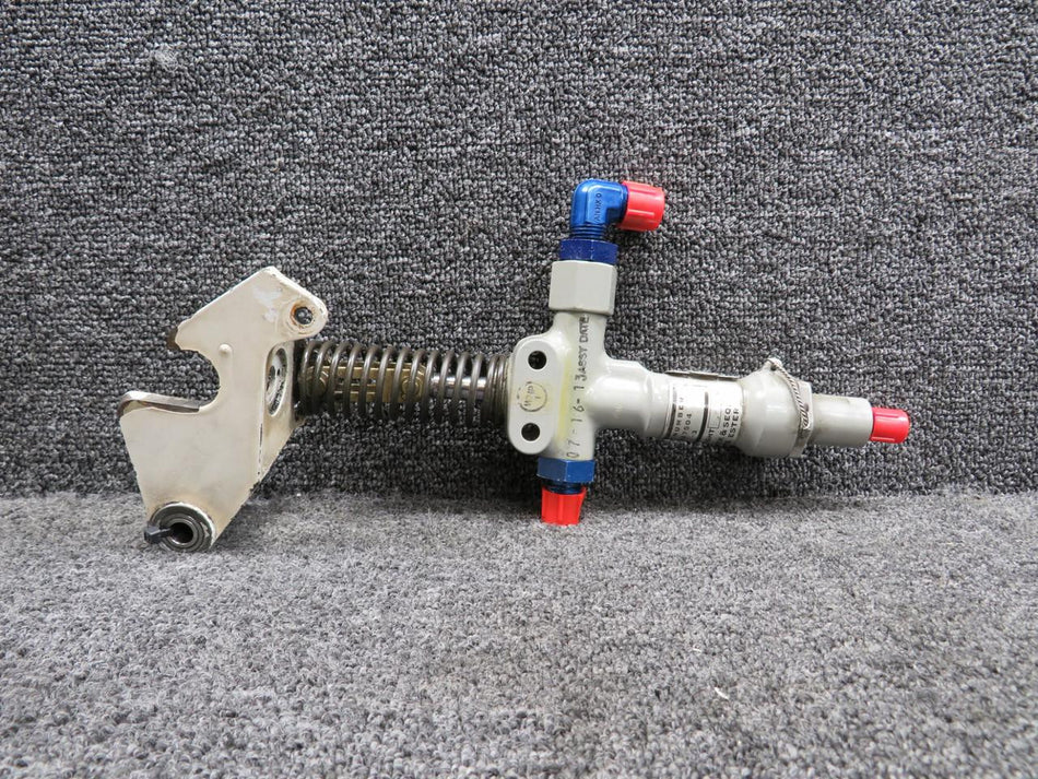 Cessna Citation 5527504-3 Cessna Citation 560XL Main Gear Uplock Actuator Assembly with RH Hook