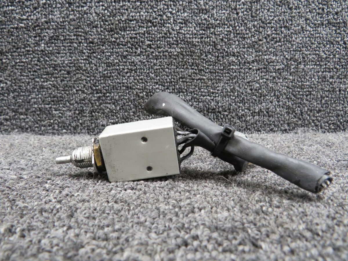 Cessna Citation 65-430087 Cessna Citation 560XL Main Gear Uplock Switch LH or RH