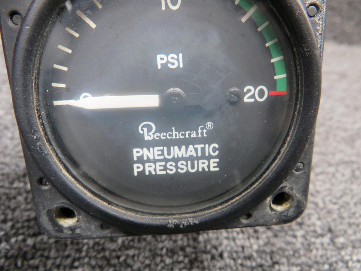 Beechcraft Parts B-410-1 (Alt: 50-380105-1) Beechcraft Pneumatic Pressure Gauge (Cloudy Screen)