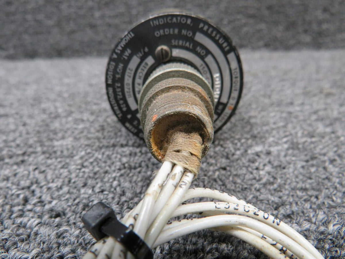 Edison 217-07211 (Alt: 50-380107-5) Edison Torque Pressure Indicator Volts: 26